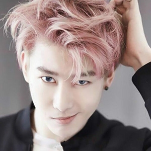 周艺轩的英文名