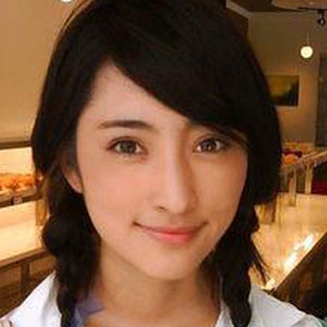 曲尼次仁的英文名