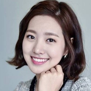 陈世妍的英文名