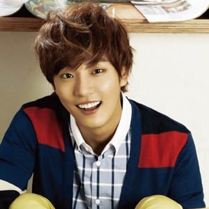 尹施允的英文名